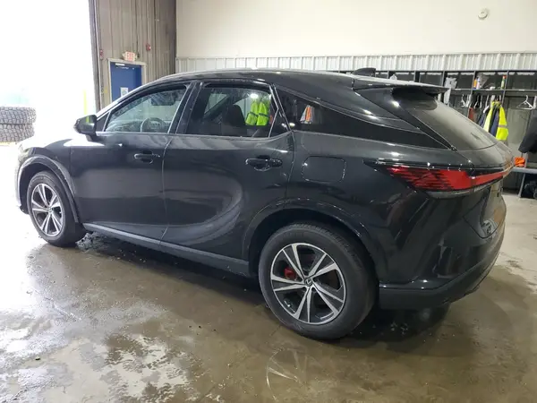 2T2BAMCA1SC101683 2025 LEXUS RX - Image 2