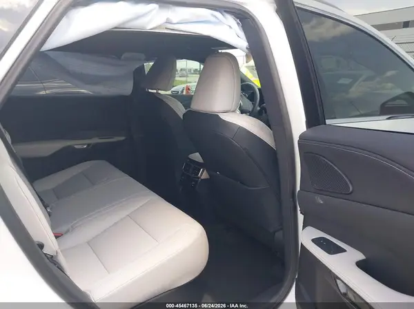 2T2BAMCA1SC103255 2025 LEXUS RX - Image 8