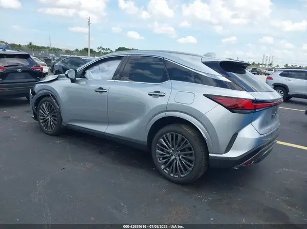 2025 LEXUS RX IAAI lot 42689616 auction photo 3