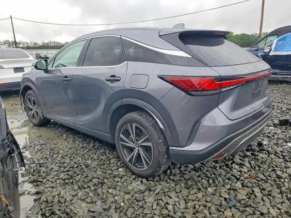 2T2BAMCA2PC006816 2023 LEXUS RX - Image 2
