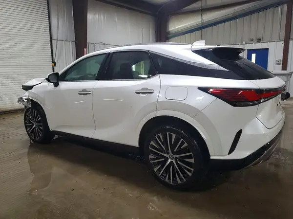 2T2BAMCA2PC010381 2023 LEXUS RX - Image 2