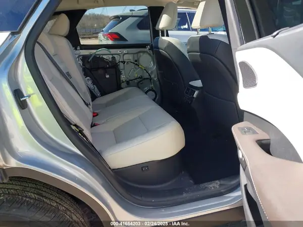 2T2BAMCA2PC020568 2023 LEXUS RX - Image 8