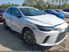 2T2BAMCA2RC040970 2024 LEXUS RX