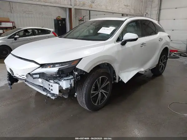 2T2BAMCA2RC041178 2024 LEXUS RX - Image 2