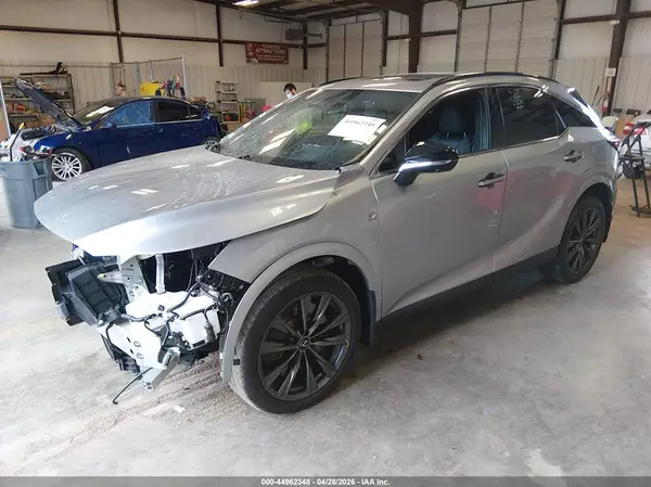 2T2BAMCA2RC051192 2024 LEXUS RX - Image 2