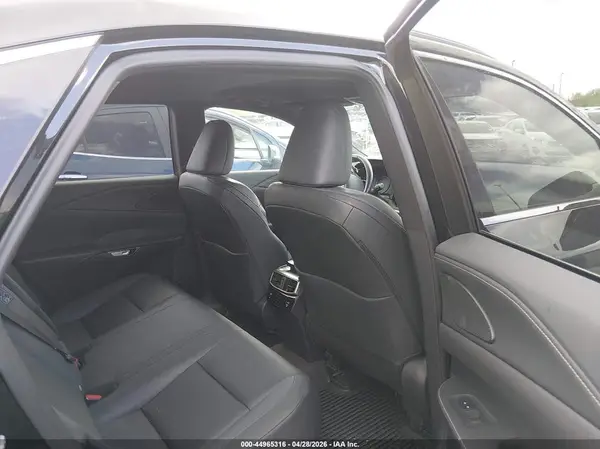 2T2BAMCA2RC053654 2024 LEXUS RX - Image 8