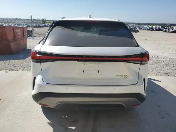 2024 LEXUS RX auction photo 6