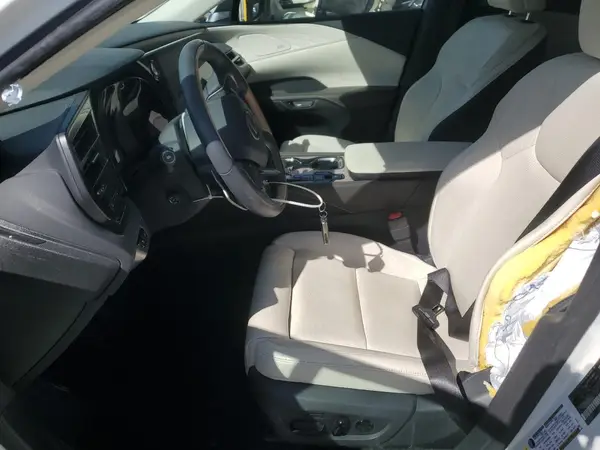 2024 LEXUS RX auction photo 7
