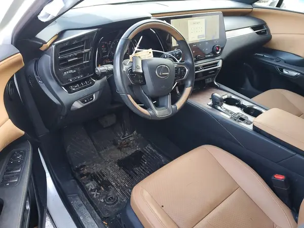 2T2BAMCA2RC068476 2024 LEXUS RX - Image 8