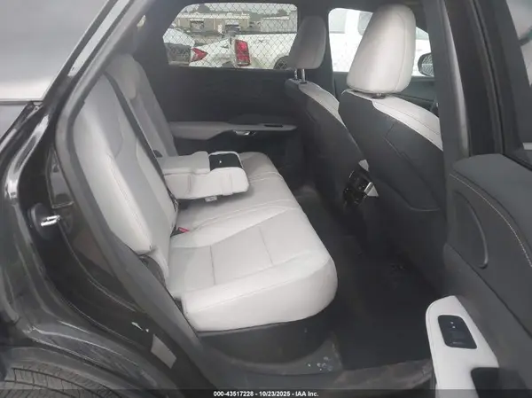 2T2BAMCA2RC081180 2024 LEXUS RX - Image 8