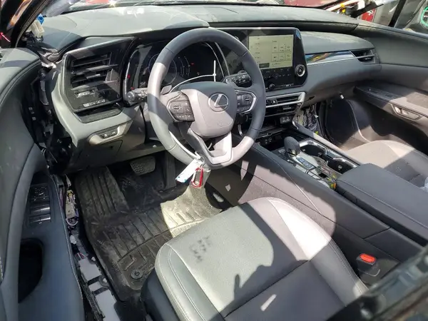 2T2BAMCA2RC084760 2024 LEXUS RX - Image 8