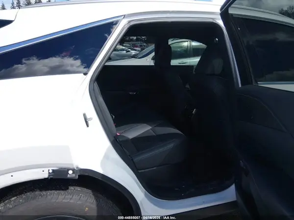 2T2BAMCA2SC091973 2025 LEXUS RX - Image 8