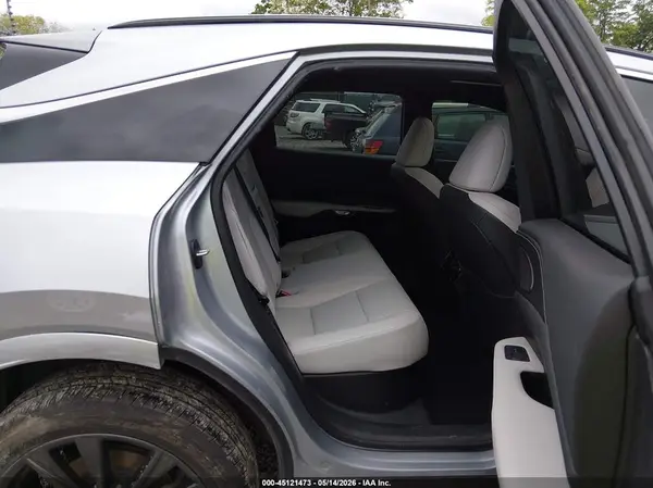 2T2BAMCA2SC096977 2025 LEXUS RX - Image 8