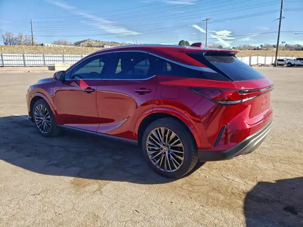 2T2BAMCA2SC104690 2025 LEXUS RX - Image 2