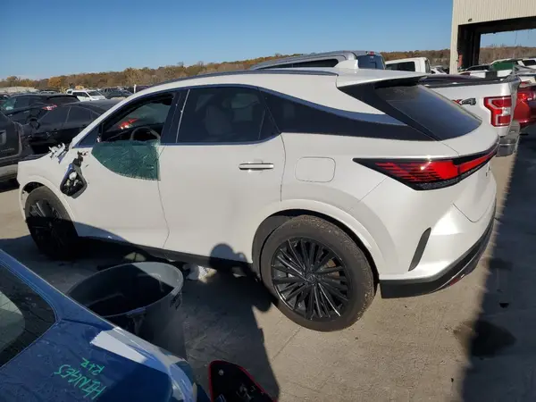 2T2BAMCA2SC113664 2025 LEXUS RX - Image 2