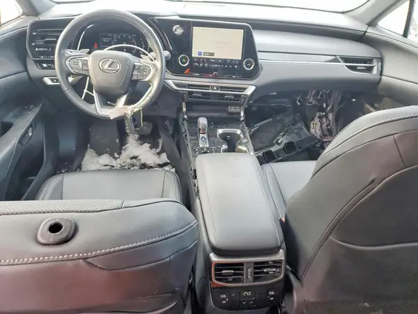 2T2BAMCA3PC003021 2023 LEXUS RX - Image 8