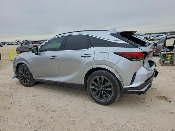 2T2BAMCA3RC044946 2024 LEXUS RX - Image 2