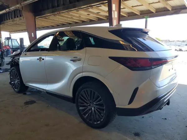 2T2BAMCA3RC071970 2024 LEXUS RX - Image 2