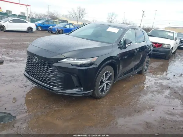 2T2BAMCA3SC091481 2025 LEXUS RX - Image 2