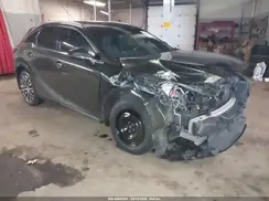2T2BAMCA3SC092338 2025 LEXUS RX