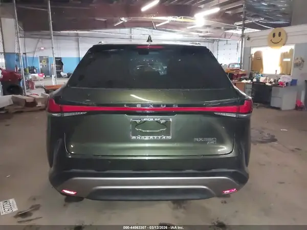 2T2BAMCA3SC092338 2025 LEXUS RX - Image 8