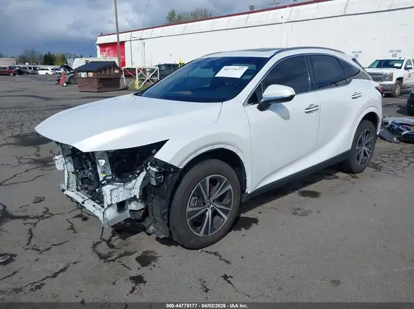 2T2BAMCA3SC110868 2025 LEXUS RX - Image 2