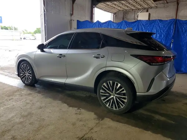 2T2BAMCA4PC014058 2023 LEXUS RX - Image 2