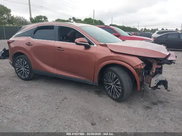 2T2BAMCA4PC017350 2023 LEXUS RX - Image 1