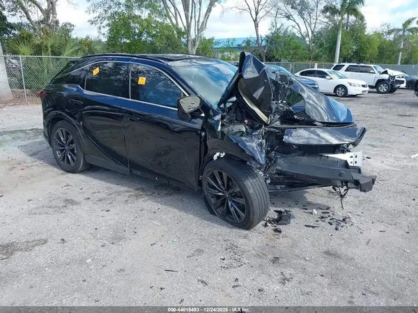 2T2BAMCA4RC041893 2024 LEXUS RX - Image 1