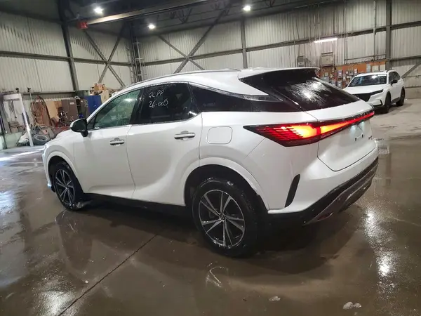 2T2BAMCA4RC045314 2024 LEXUS RX - Image 2