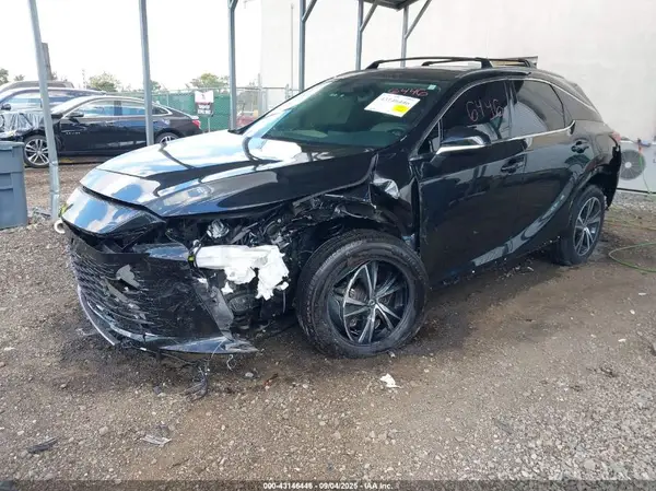 2T2BAMCA4RC063523 2024 LEXUS RX - Image 2