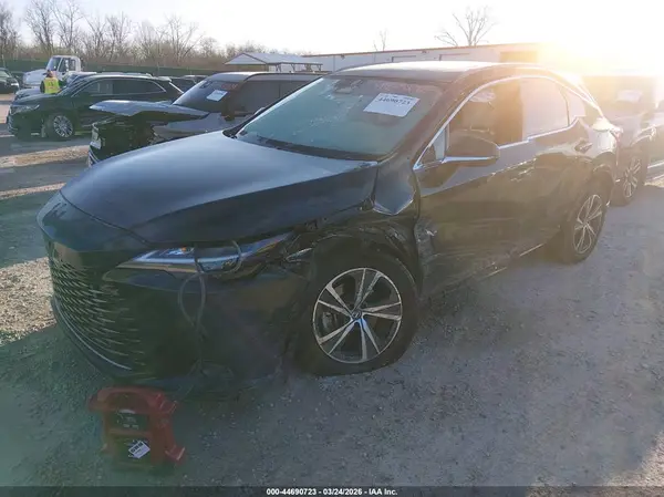 2T2BAMCA4RC068009 2024 LEXUS RX - Image 2