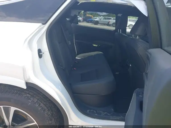 2T2BAMCA4RC076840 2024 LEXUS RX - Image 8