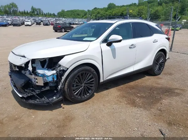 2T2BAMCA4SC089559 2025 LEXUS RX - Image 2