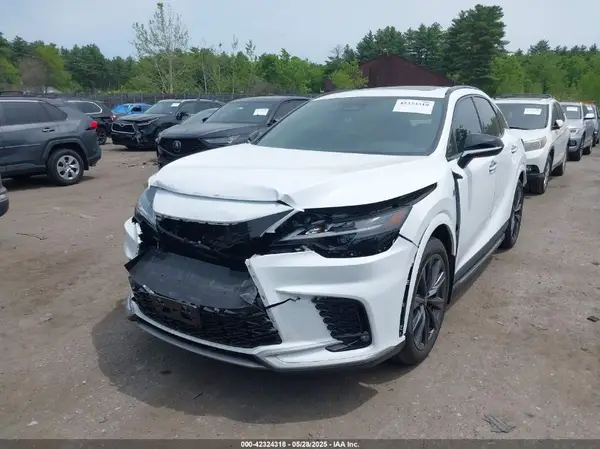 2T2BAMCA4SC098441 2025 LEXUS RX - Image 2