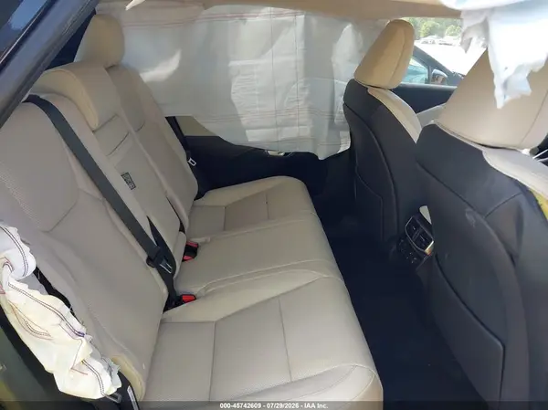 2T2BAMCA4SC107686 2025 LEXUS RX - Image 8