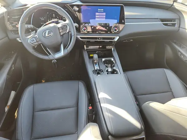 2T2BAMCA4SC108658 2025 LEXUS RX - Image 8