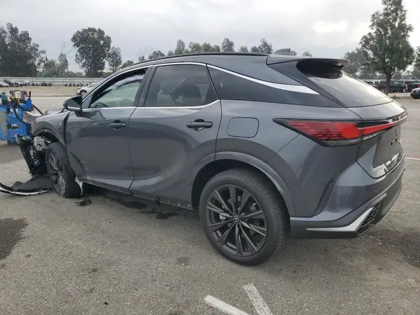 2T2BAMCA4SC123242 2025 LEXUS RX - Image 2