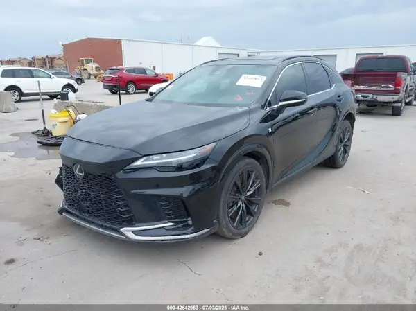 2T2BAMCA5PC004526 2023 LEXUS RX - Image 2