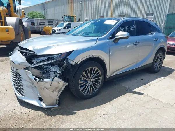2T2BAMCA5PC008172 2023 LEXUS RX - Image 2