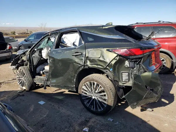 2T2BAMCA5PC018538 2023 LEXUS RX - Image 2