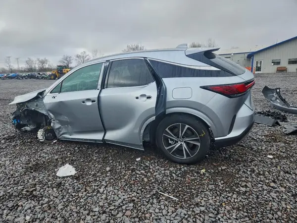2T2BAMCA5PC020385 2023 LEXUS RX - Image 2