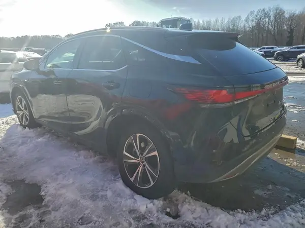 2T2BAMCA5PC034836 2023 LEXUS RX - Image 2