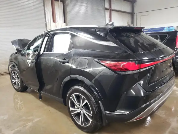 2T2BAMCA5RC047217 2024 LEXUS RX - Image 2