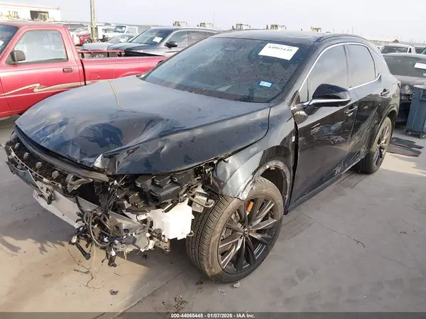2T2BAMCA5RC057732 2024 LEXUS RX - Image 2