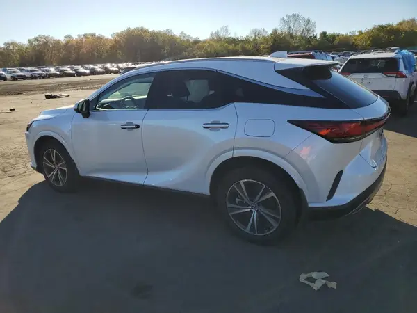 2T2BAMCA5SC095175 2025 LEXUS RX - Image 2
