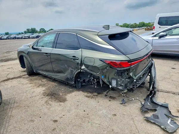 2T2BAMCA5TC137796 2026 LEXUS RX - Image 2