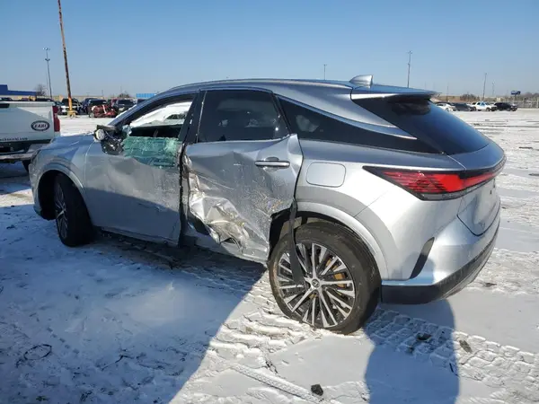 2T2BAMCA6PC006270 2023 LEXUS RX - Image 2