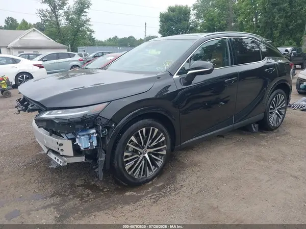 2T2BAMCA6PC019701 2023 LEXUS RX - Image 2