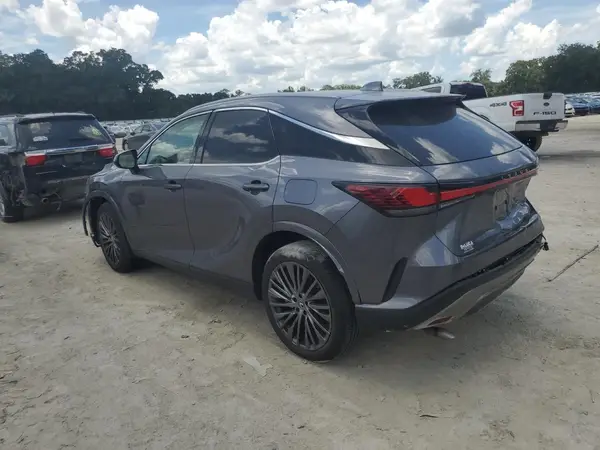 2T2BAMCA6PC028589 2023 LEXUS RX - Image 2